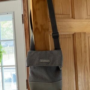 Timbuk2 Crossbody bag